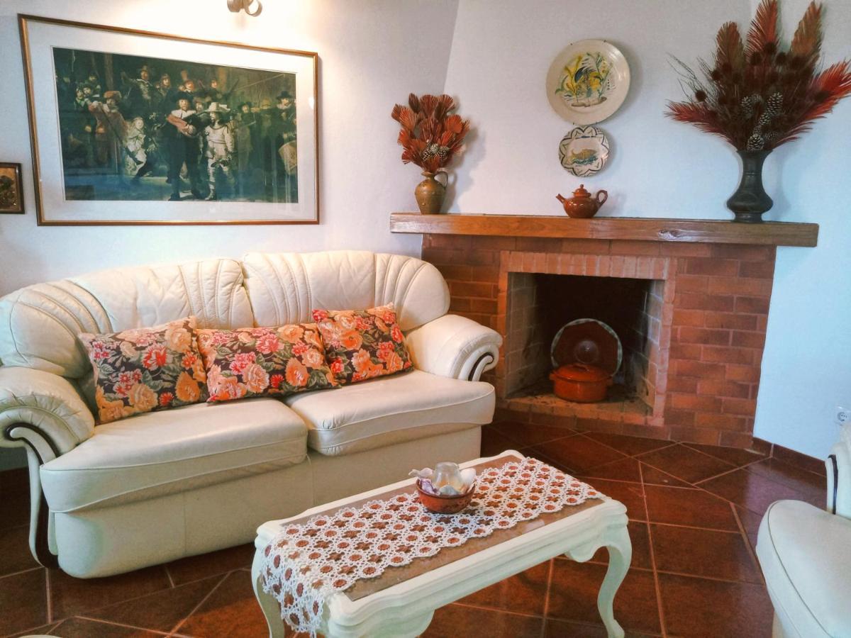 Aldeamento Turístico Quinta Dos Caracois 3*