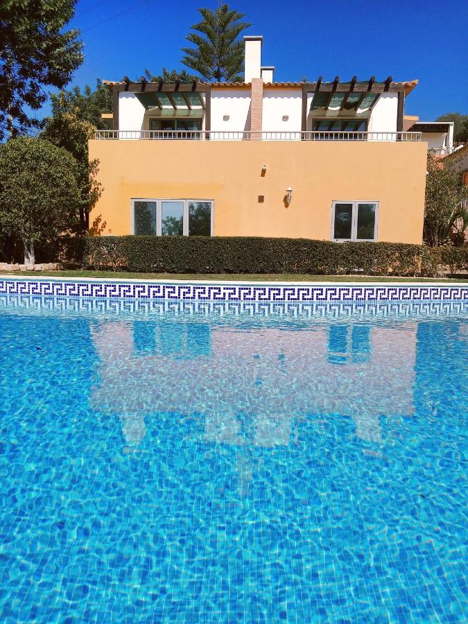Quinta Dos Caracois Aldeamento Turístico 3*
